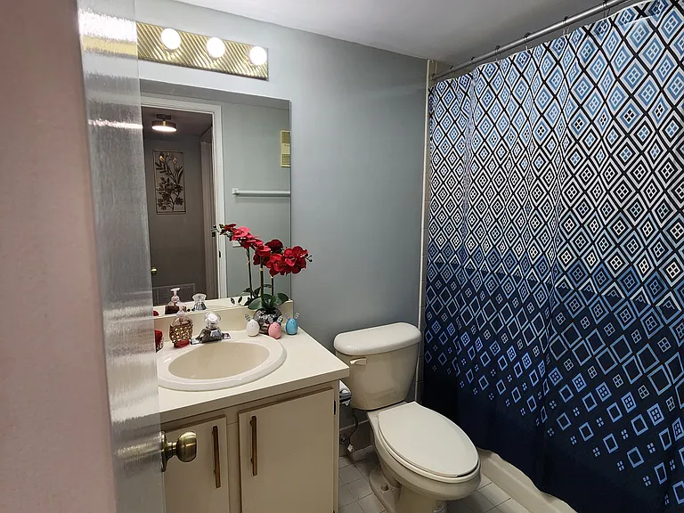 2228 N Cypress Bend Dr #307 — Photo 26