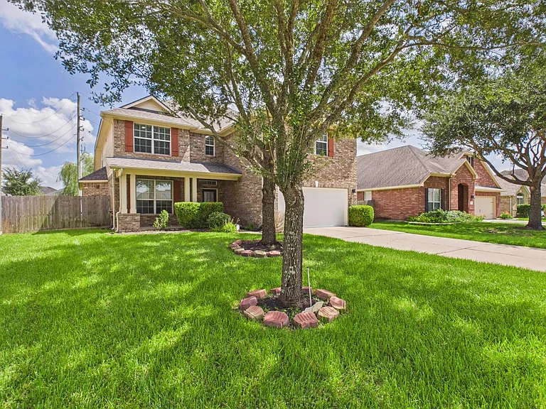 9426 Russeff Field Ln — Photo 47