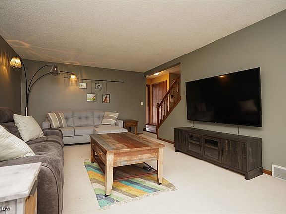 4th image of 7335 West Blvd APT D