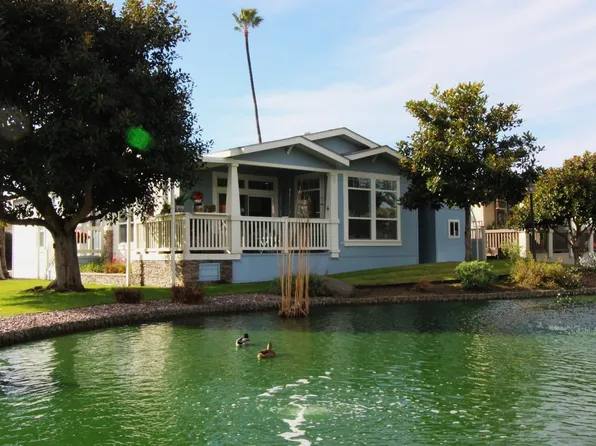 7122 Santa Barbara St, Carlsbad, CA 92011