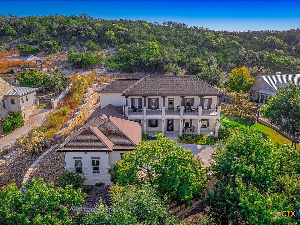 1st image of 102 Stoneledge Dr