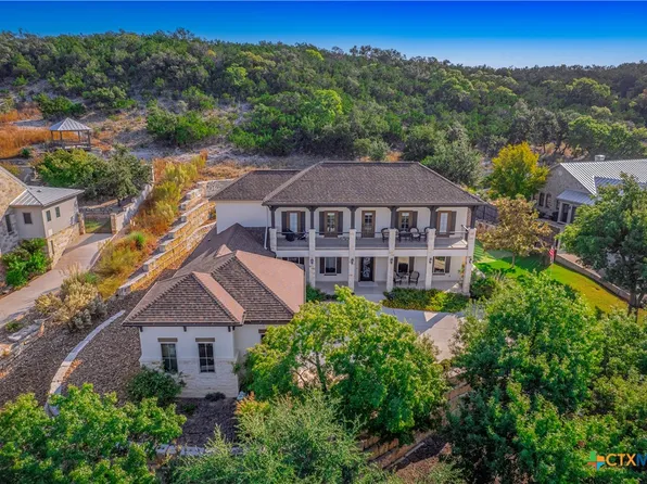 102 Stoneledge Dr, Fredericksburg, TX 78624