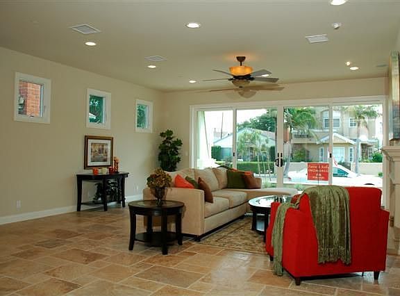 3rd image of 203 2nd St
