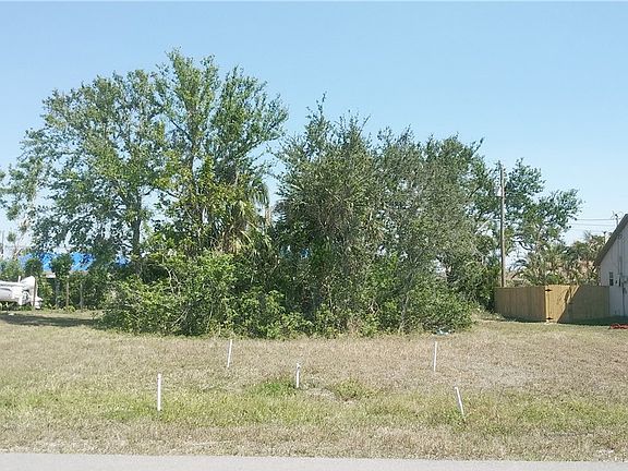 3rd image of 507 SE 12th Court Cpe