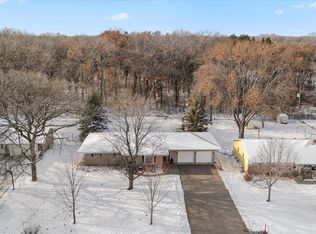 5601 Schutta Rd, Shoreview, MN 55126