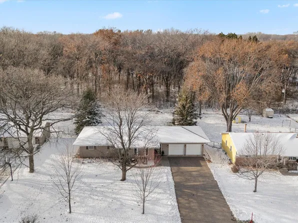 5601 Schutta Rd, Shoreview, MN 55126