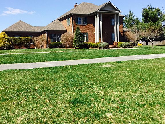 4th image of 4440A Lexington Rd