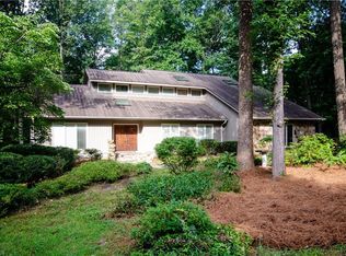 4017 Tanbark Ct, Greensboro, NC 27407