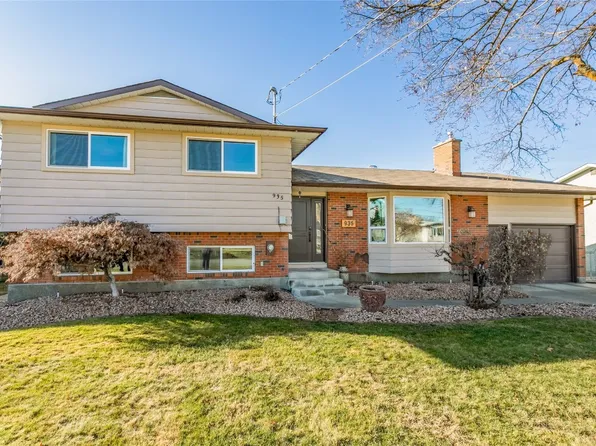 935 Hickory Rd, Kelowna, BC V1X 4K8