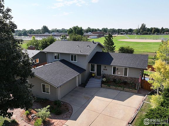 2nd image of 729 Parkview Dr