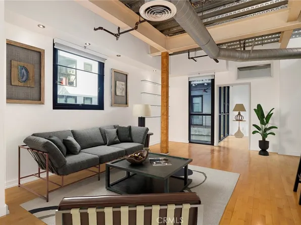 330 W 11th St #A503, Los Angeles, CA 90015