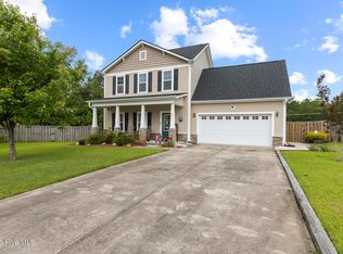 231 Admiral Court, Sneads Ferry, NC 28460