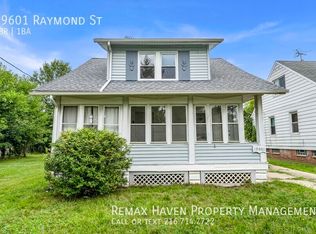 19601 Raymond St, Maple Hts, OH 44137