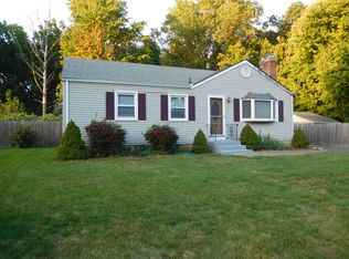 480 Woodland St, Windsor Locks, CT 06096
