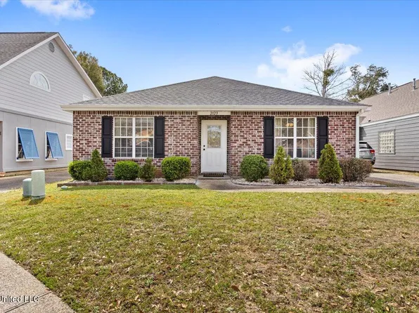 2123 Lindhridge Dr, Gulfport, MS 39507