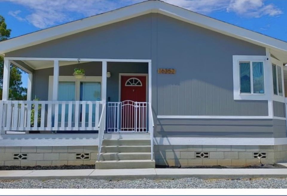 1st image of 16352 Wimbleton Dr