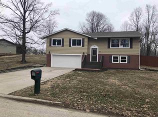 215 Bailey Ln, Bedford, IN 47421