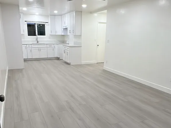 14038 Kornblum Ave, Hawthorne, CA 90250