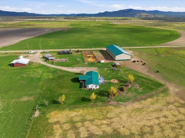 72 Ratcliff Rd, Hot Springs, MT 59845