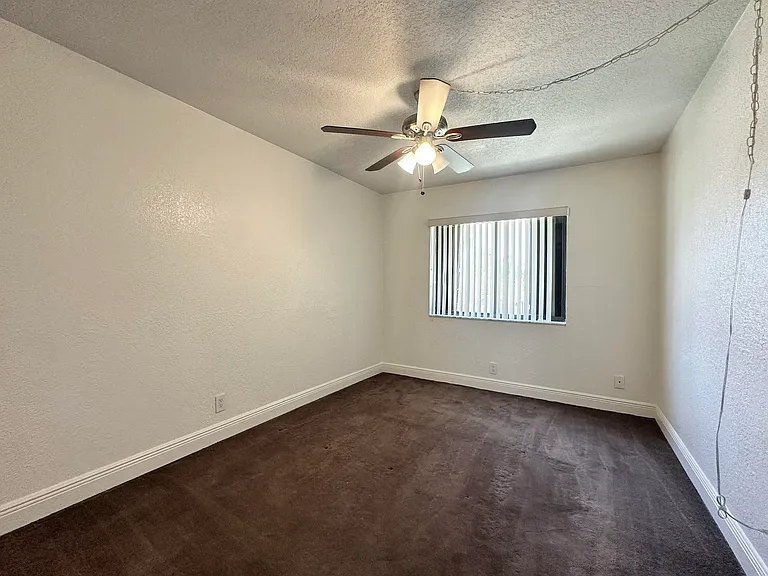 416 Arabian Rd — Photo 35