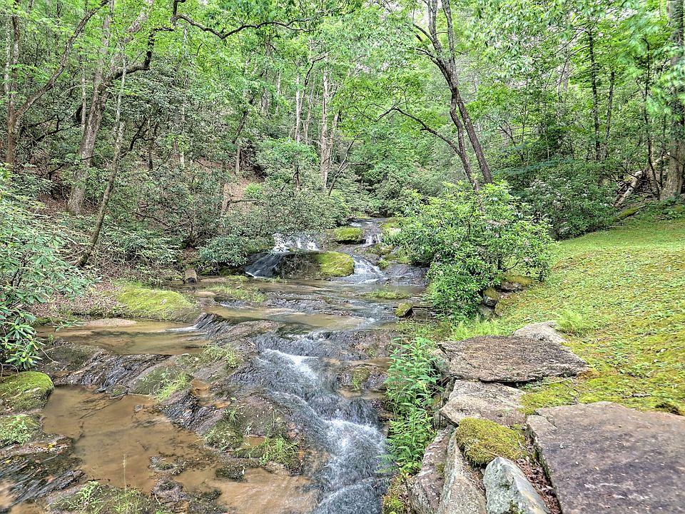 16th image of 3622 Sandy Ford Rd