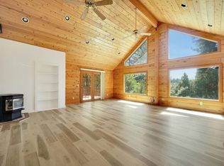 28240 Holiday Ln, Pioneer, CA 95666