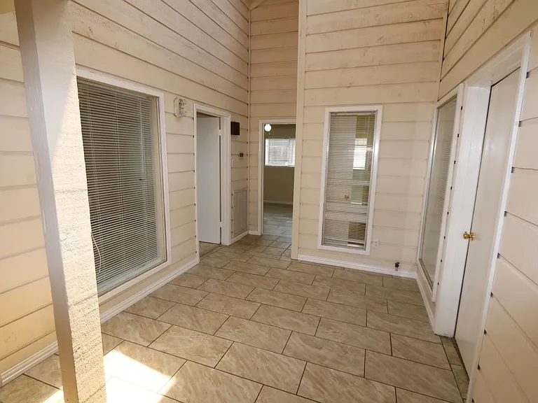 13318 Rain Lily Ln — Photo 8