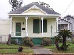 1110 33rd St, Galveston, TX 77550