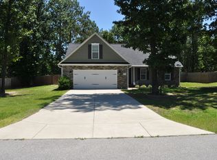 96 Douglas Acres Dr, Broadway, NC 27505