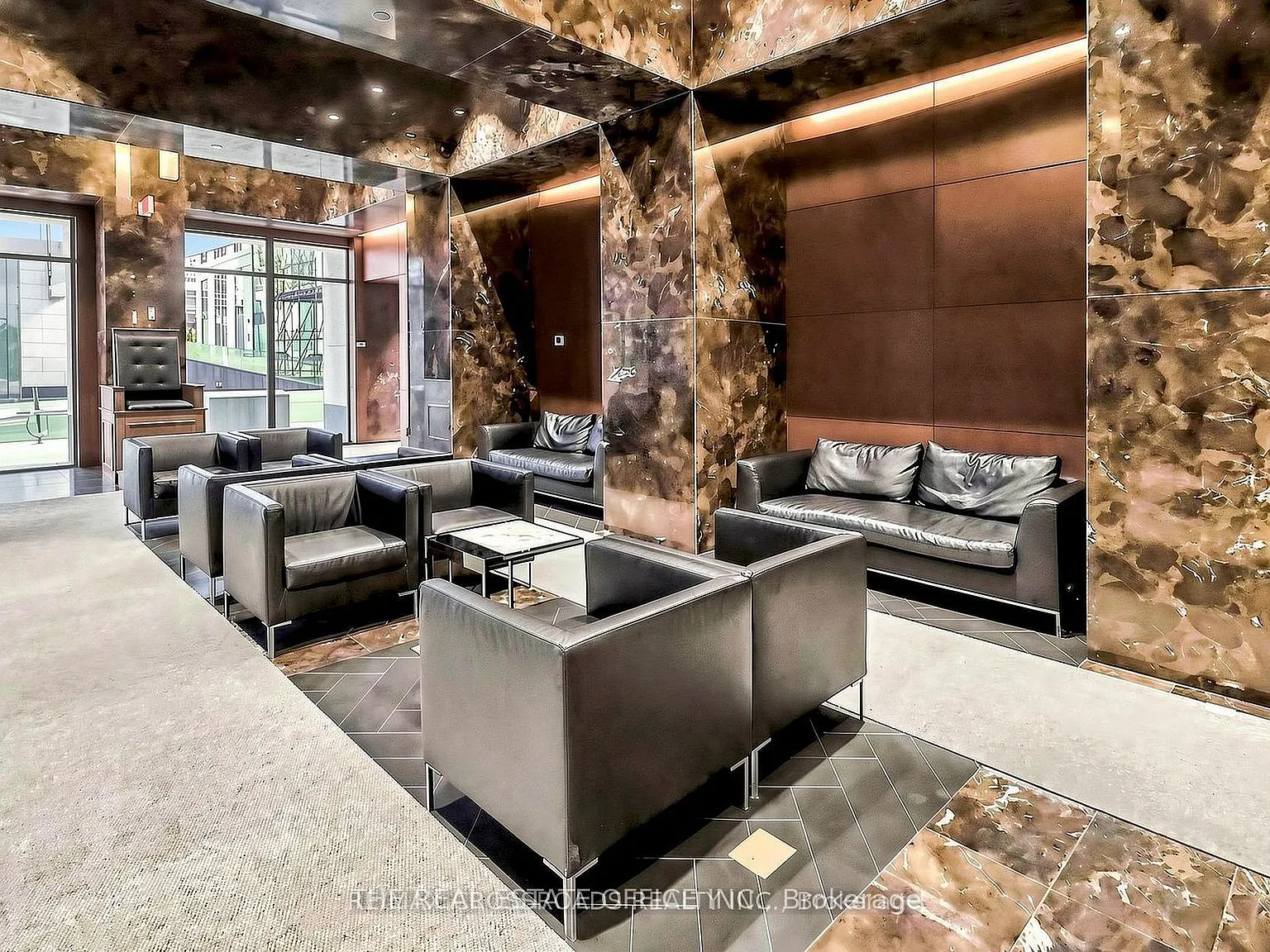 1 bed, $2,100 — Photo 3