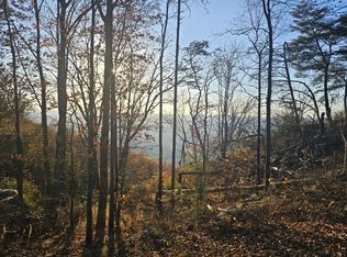 407 Brow Wood Ln, Lookout Mountain, GA 30750