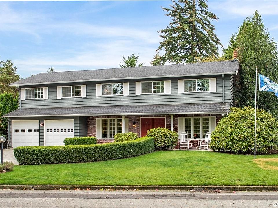 1st image of 933 111th Pl SE