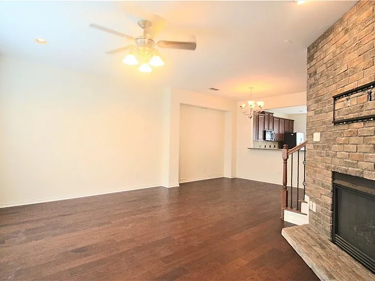 7836 Fox Horn Dr — Photo 7