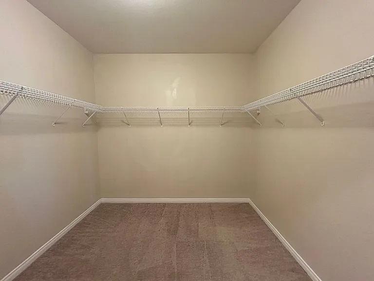 7816 Brookfield Cove Ave — Photo 23