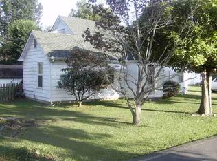 700 Maple St, Lafayette, TN 37083