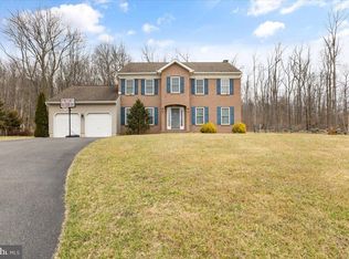 4010 Prospect Hill Ln, Pottstown, PA 19464
