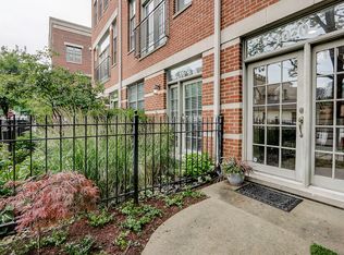 1070 W Fry St, Chicago, IL 60642