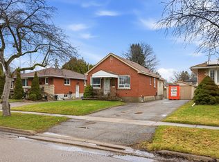 347 Nipigon St, Oshawa, ON L1J 4P1