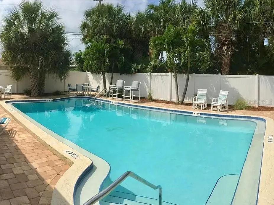 1 bed, 1.0 bath, 573 sqft, $1,600 — Photo 3