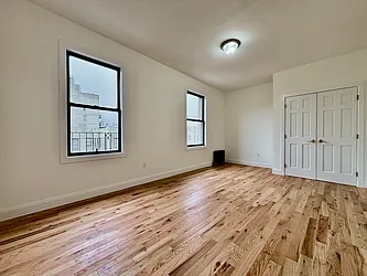 300 Fort Washington Avenue, #61F