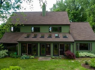 5917 Veeder Rd, Slingerlands, NY 12159