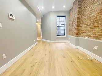 Rented by Skyhigh Realty NYC LLC