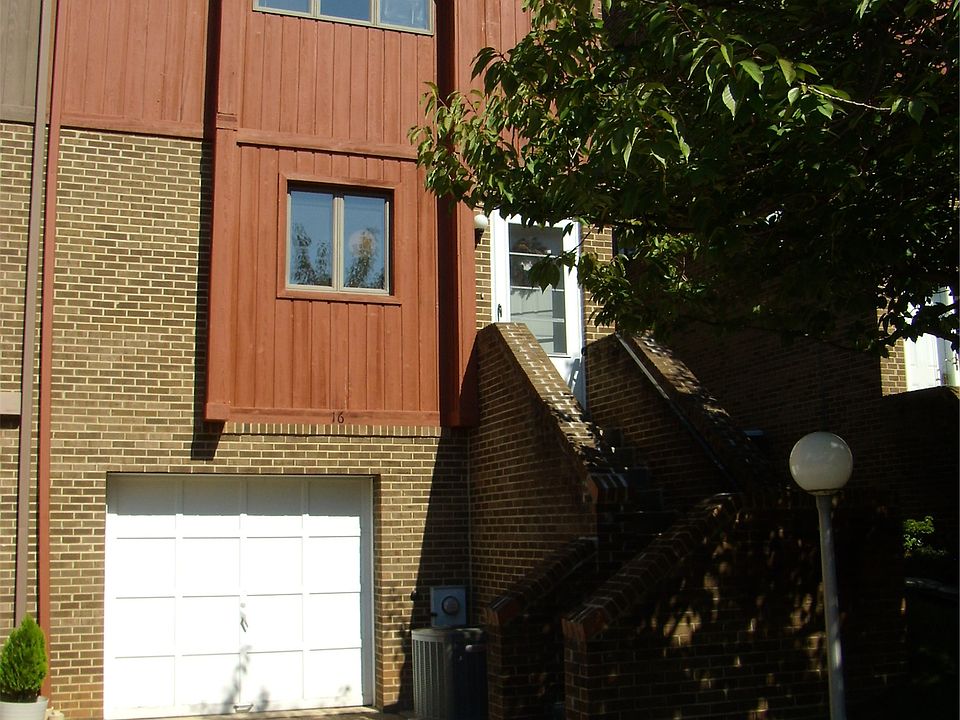 1st image of 16 Servan Ct