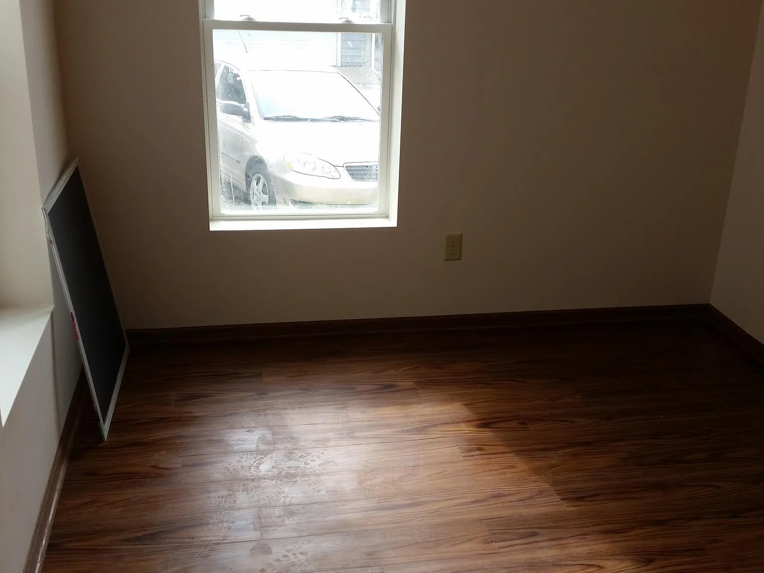 1760 N Cass St — Photo 4
