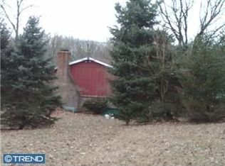 537 Plum Rd, Mohrsville, PA 19541