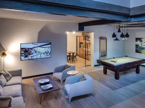 308 East 38th Street image 10 of 15