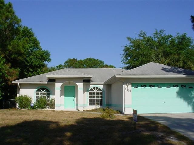 2nd image of 2209 Vedado St