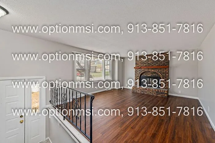4508 NW 50th Ter — Photo 5