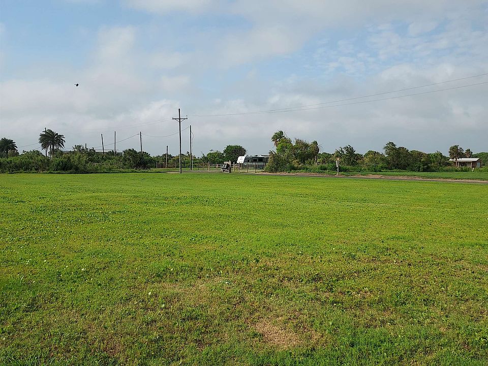 1st image of 1013 Canal