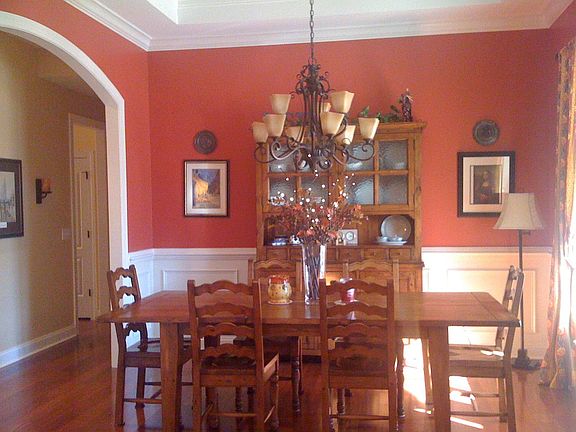 Formal dining room